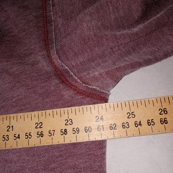 Maurices Oversized Off The Shoulder Wine Color Sweatshirt Medium - Picture 9 of 10